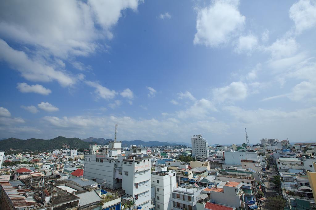 Den Long Do Hotel Nha Trang Exterior photo
