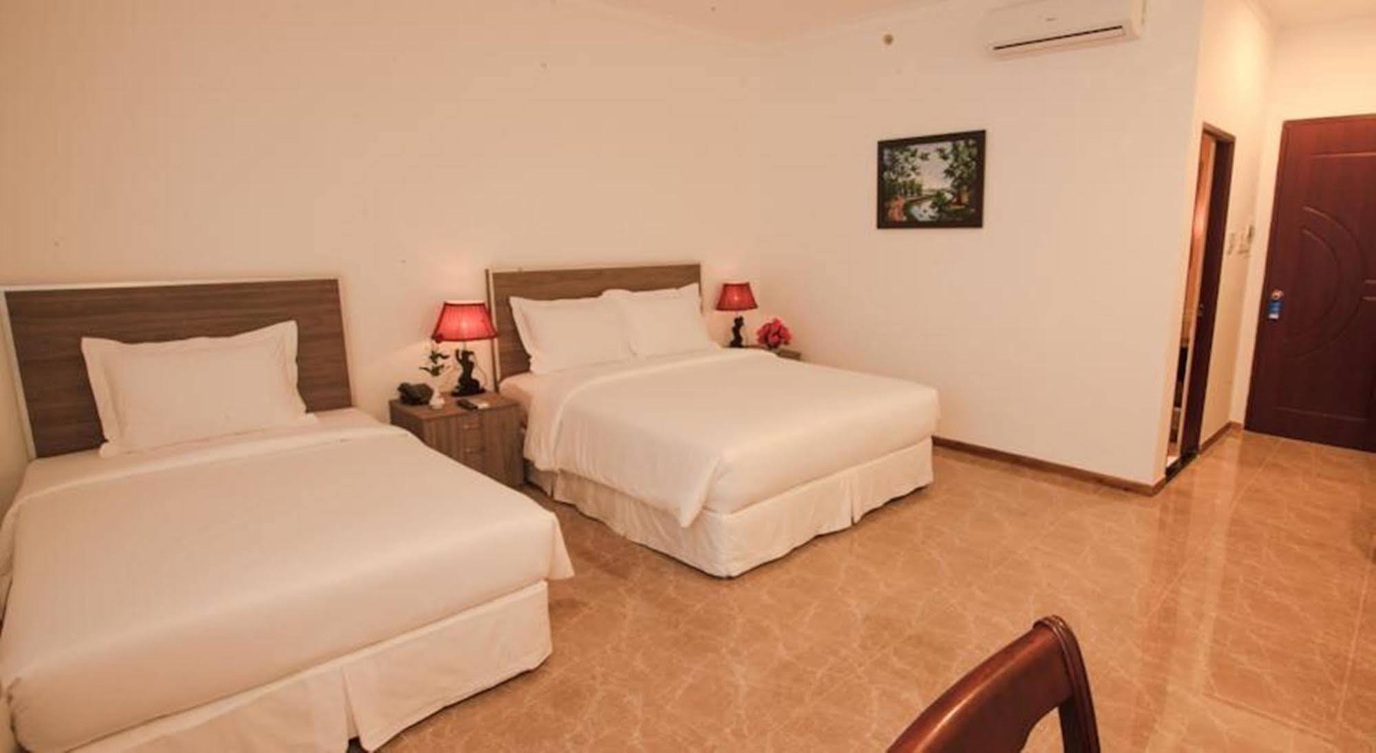 Den Long Do Hotel Nha Trang Exterior photo